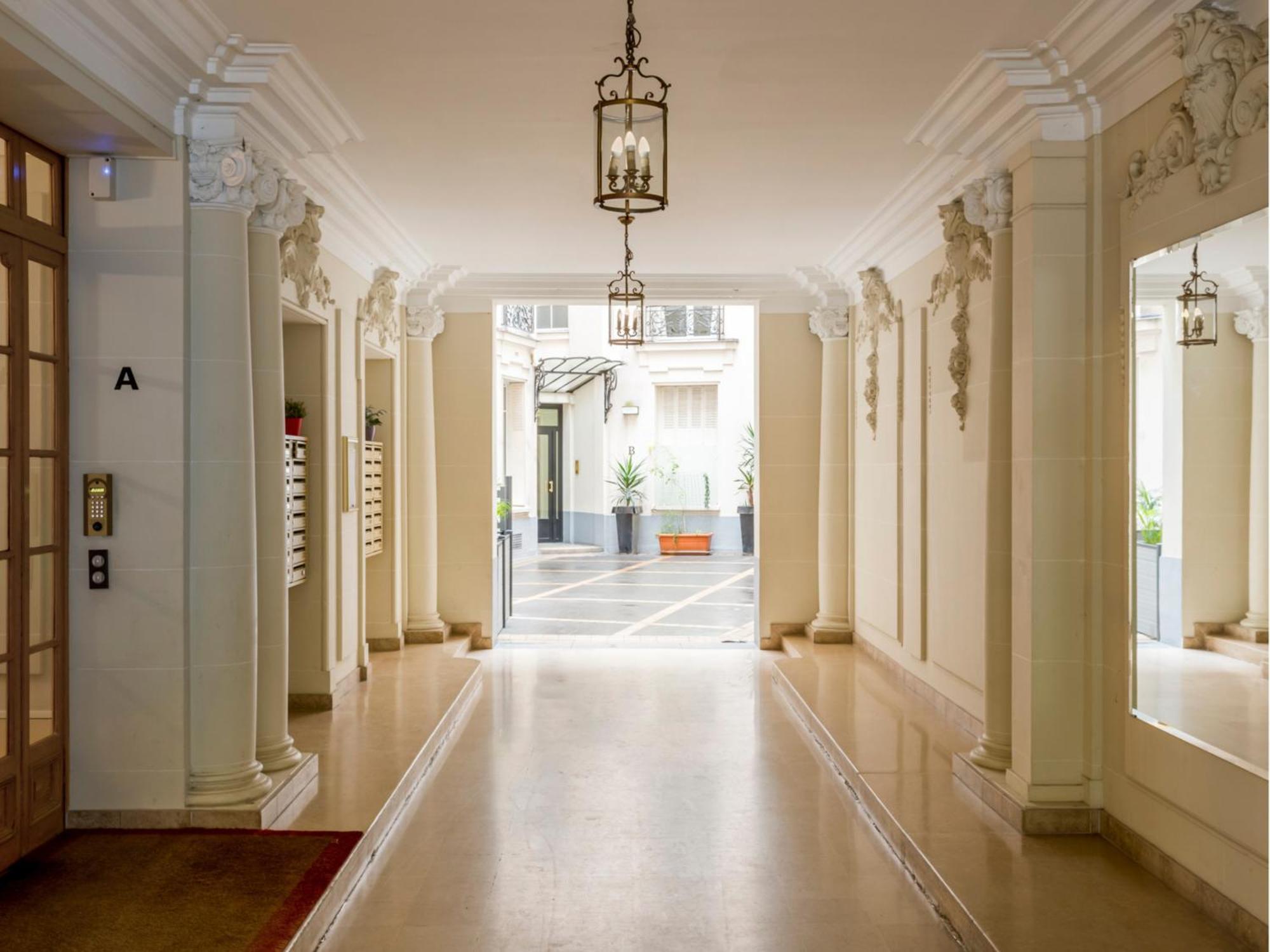 Cozy Apartment - Champs Elysees - Wagram 巴黎 外观 照片